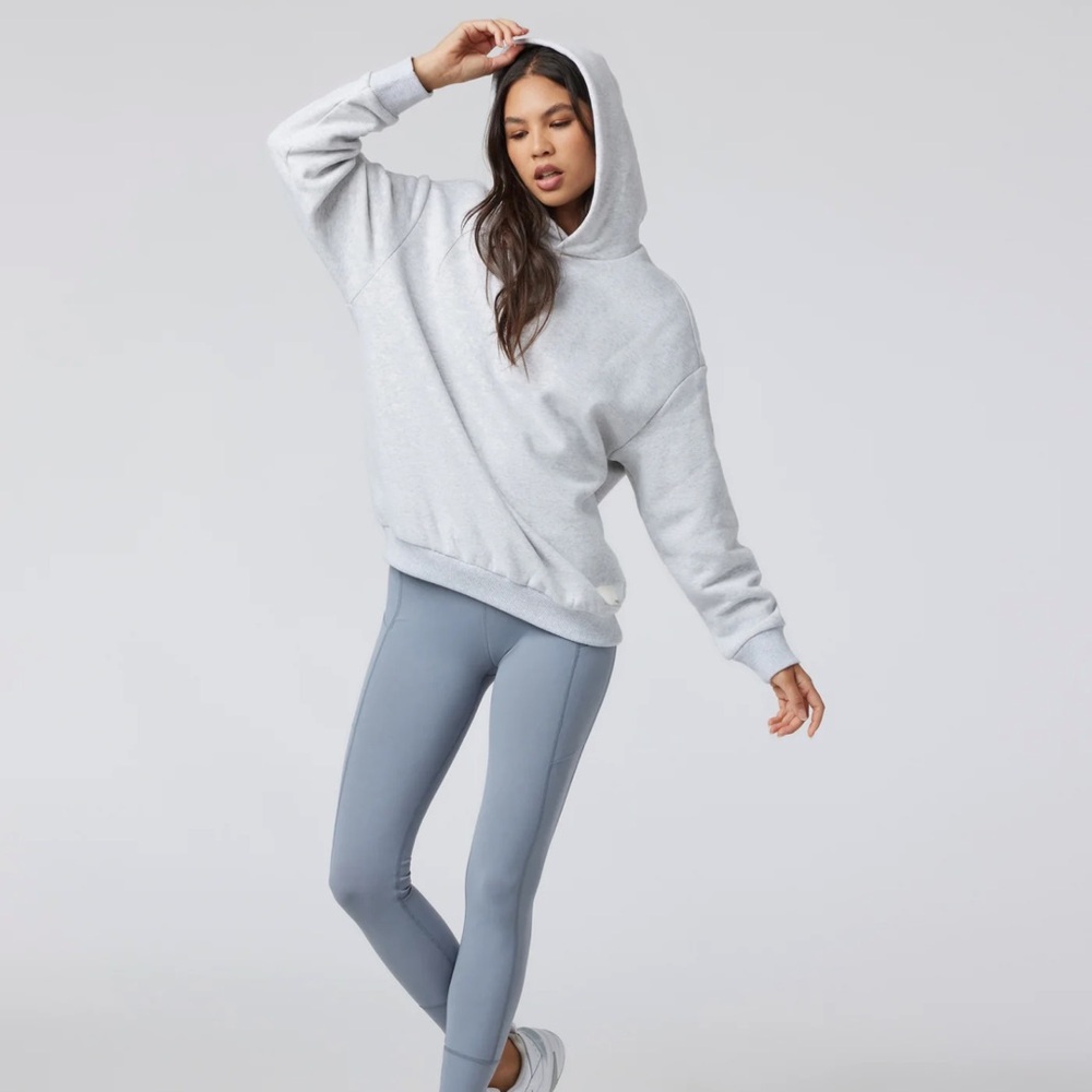 Vuori Light Restore Oversized Hoodie - Picture 2 of 8